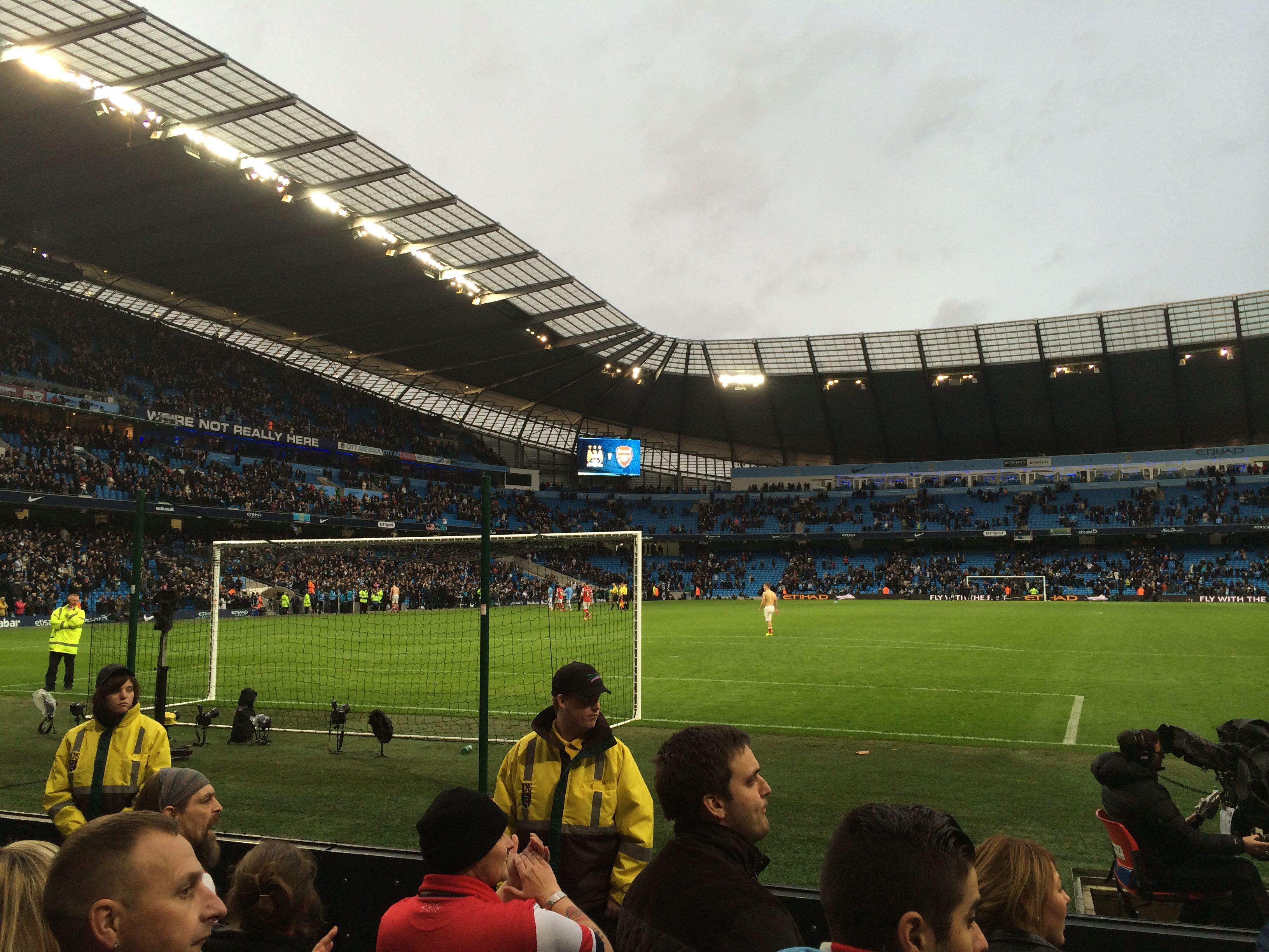 刻肩负重任 刻肩负重任